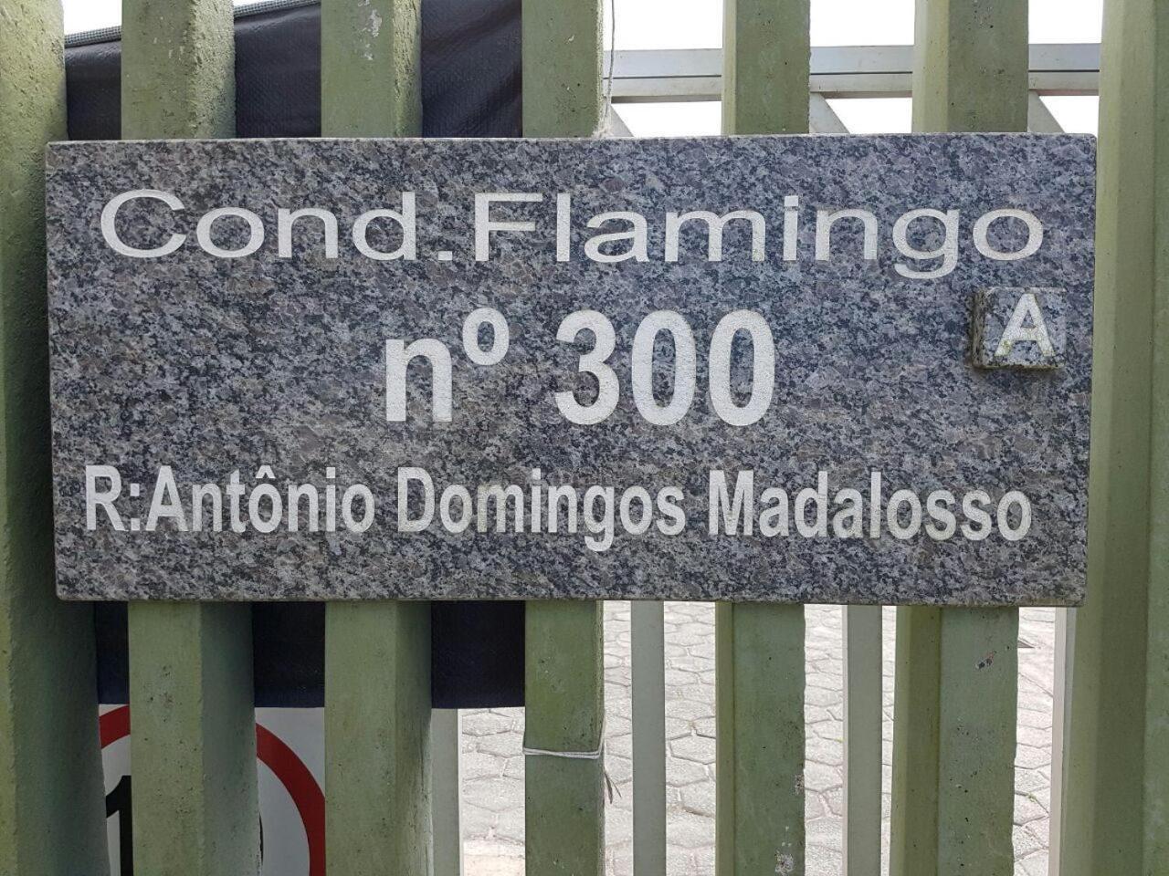 Kitnet Flamingo 31B Apartment Matinhos Ngoại thất bức ảnh